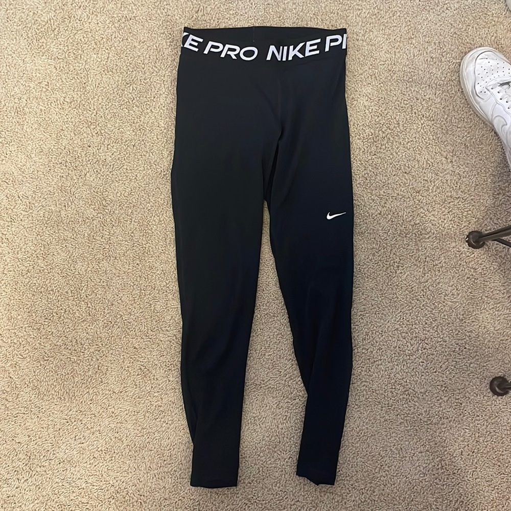 NIKE PRO LEGGINGS